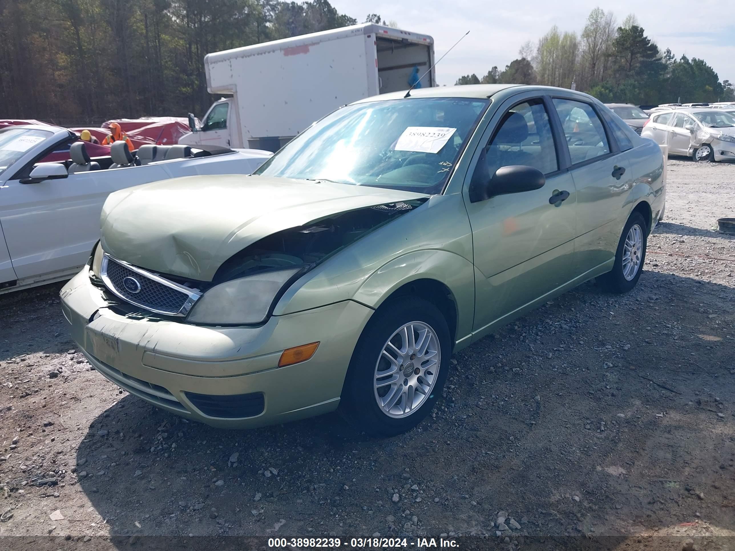 Photo 1 VIN: 1FAHP34N17W239009 - FORD FOCUS 