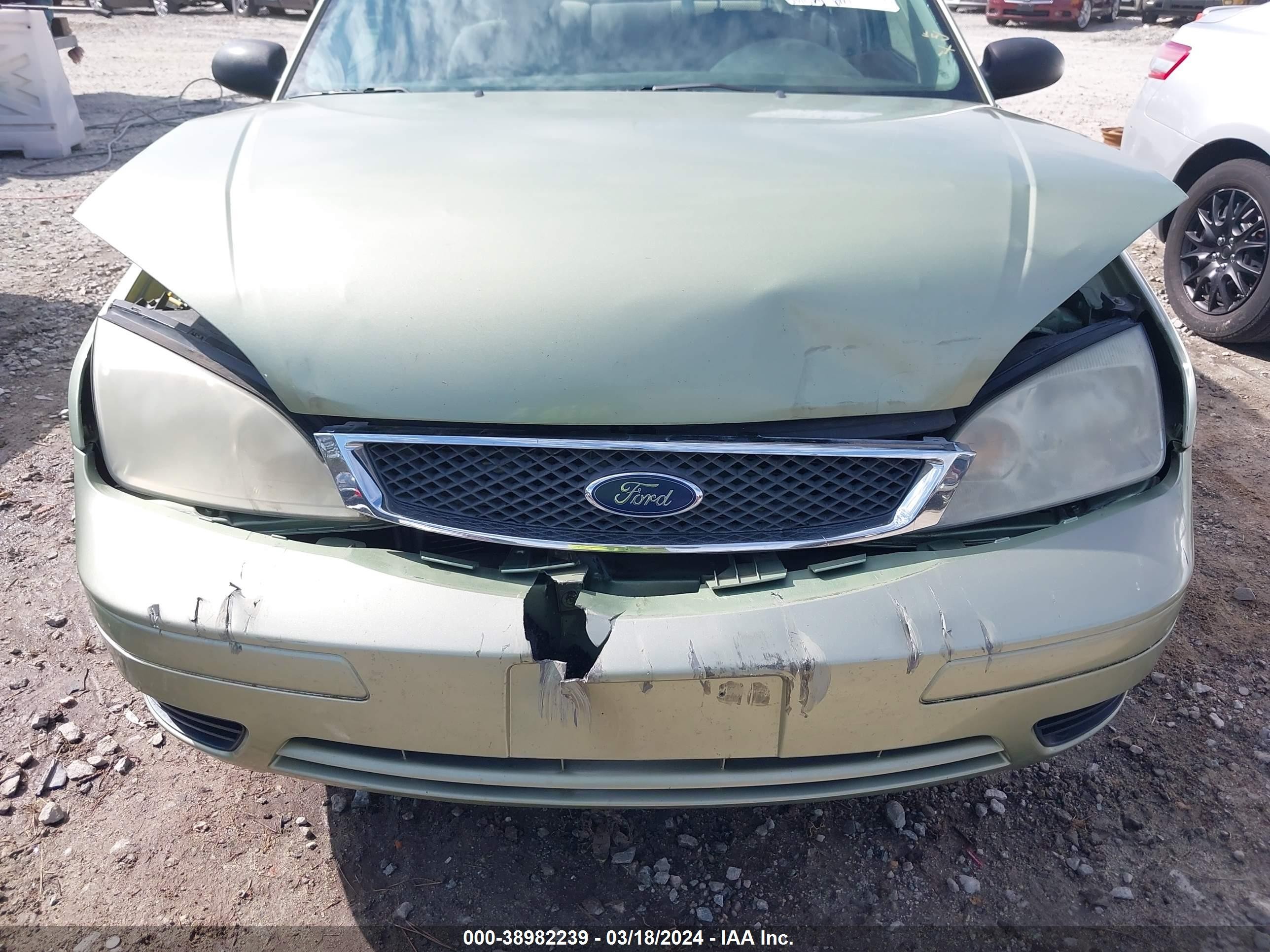 Photo 5 VIN: 1FAHP34N17W239009 - FORD FOCUS 