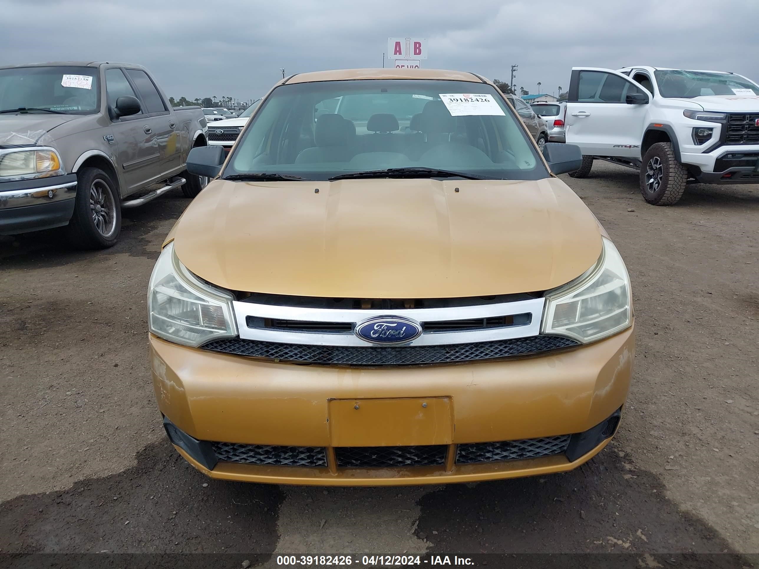 Photo 11 VIN: 1FAHP34N39W147385 - FORD FOCUS 