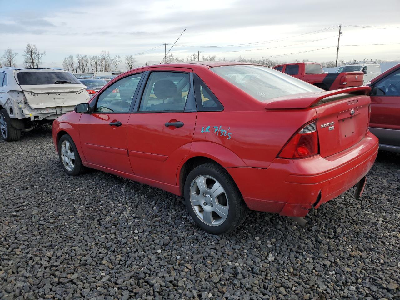 Photo 1 VIN: 1FAHP34N47W360729 - FORD FOCUS 