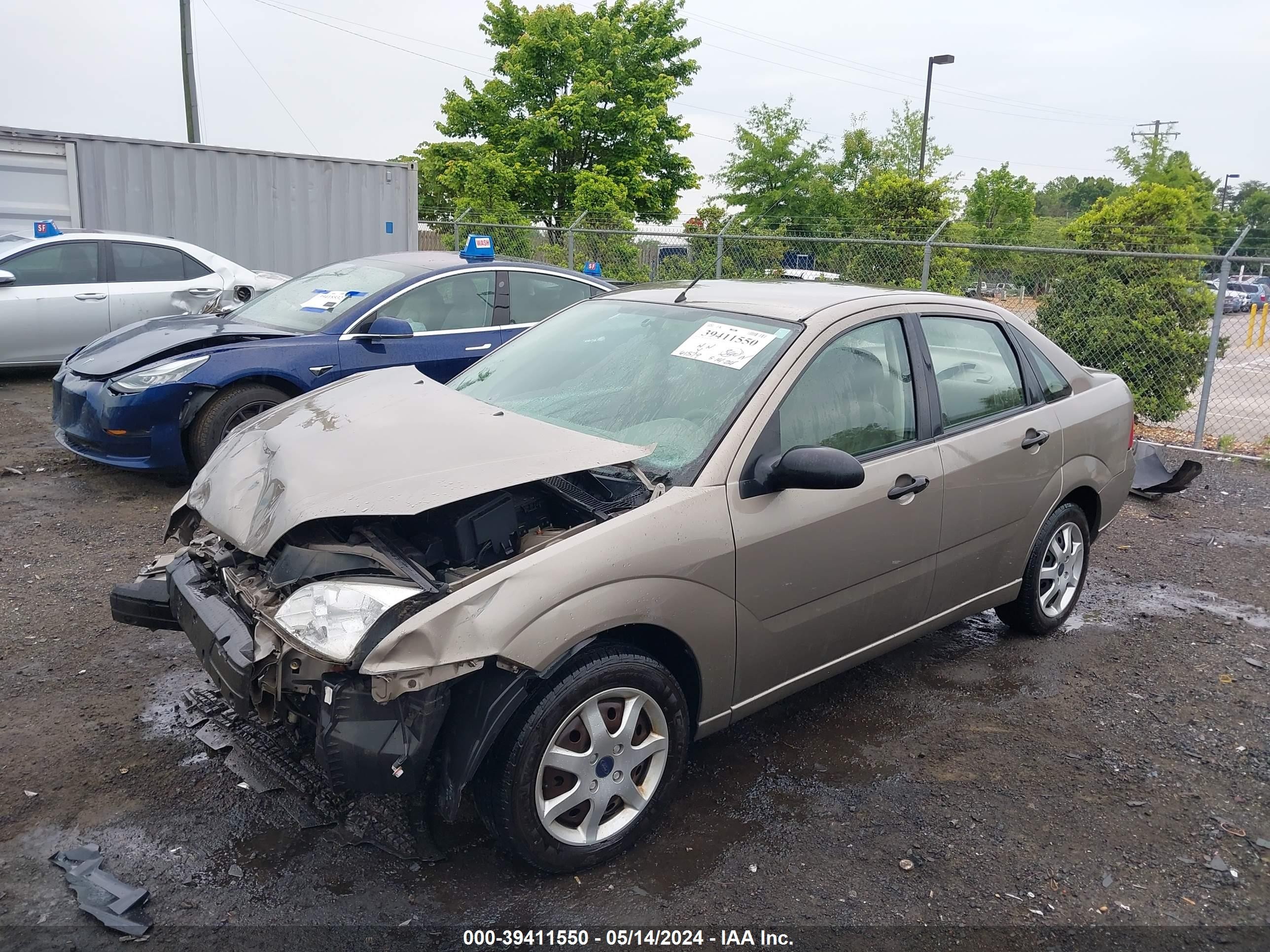 Photo 1 VIN: 1FAHP34N55W250771 - FORD FOCUS 