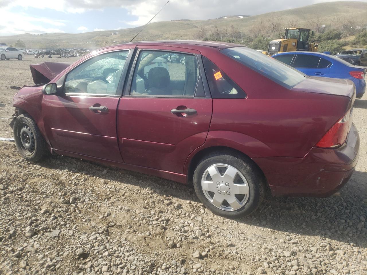 Photo 1 VIN: 1FAHP34NX7W175603 - FORD FOCUS 