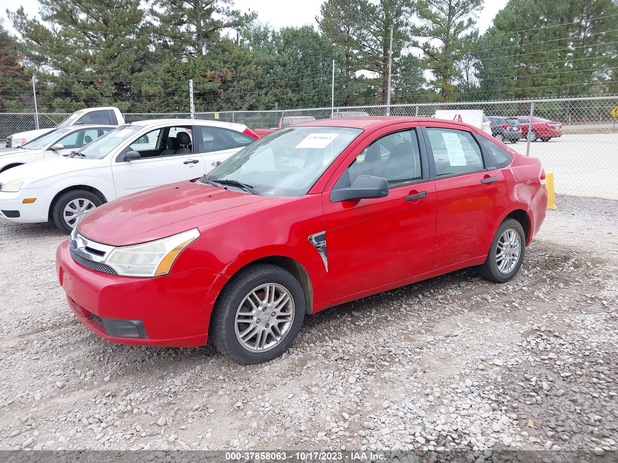 Photo 1 VIN: 1FAHP35N08W136468 - FORD FOCUS 