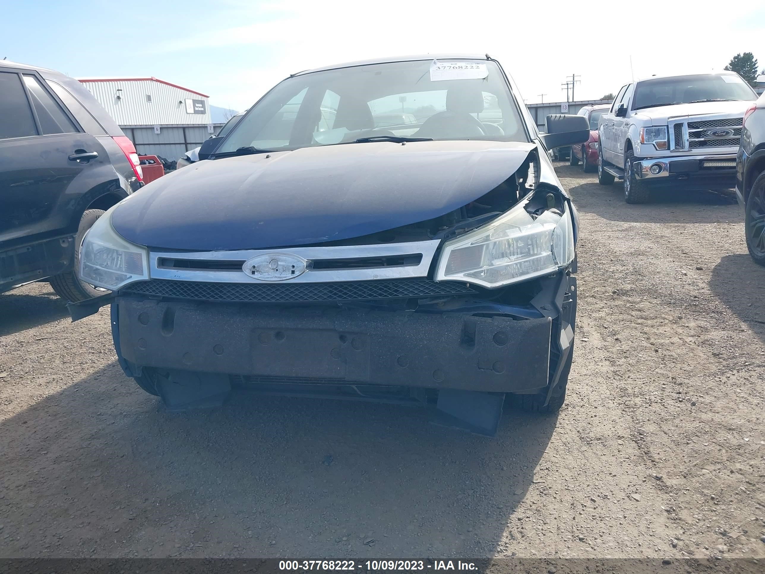 Photo 5 VIN: 1FAHP35N08W140827 - FORD FOCUS 