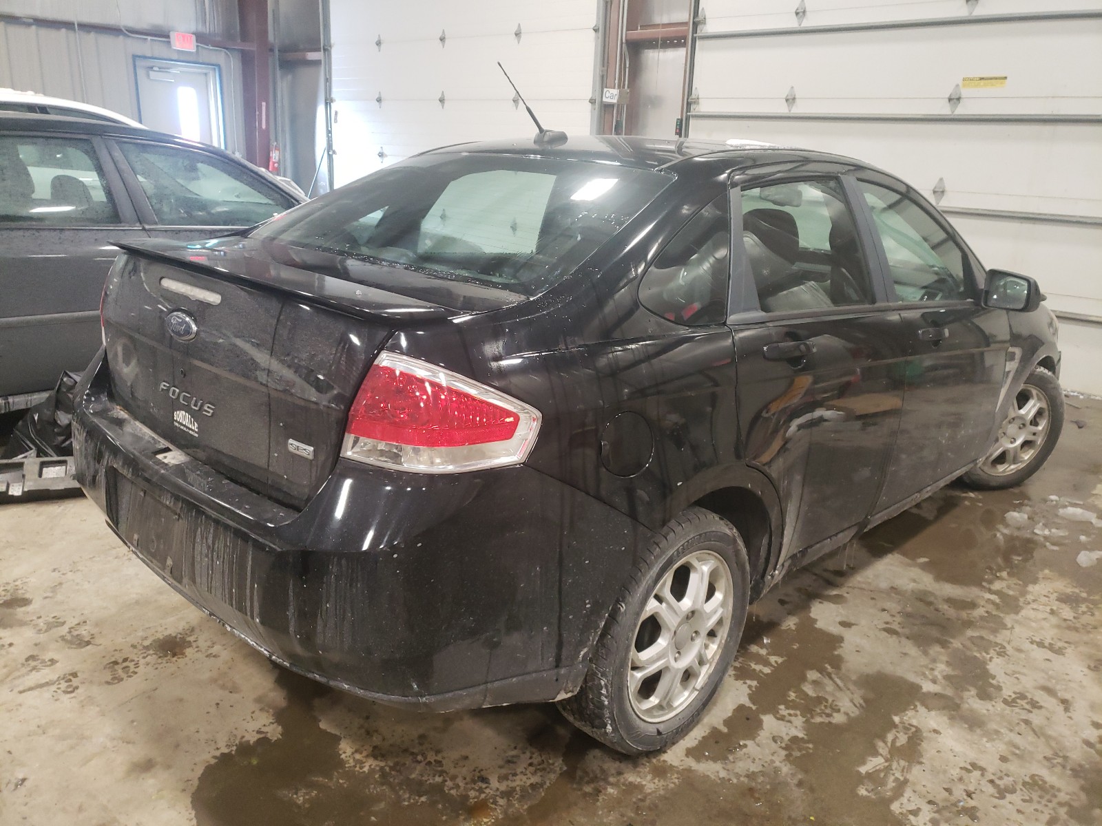 Photo 3 VIN: 1FAHP35N08W256755 - FORD FOCUS SE 