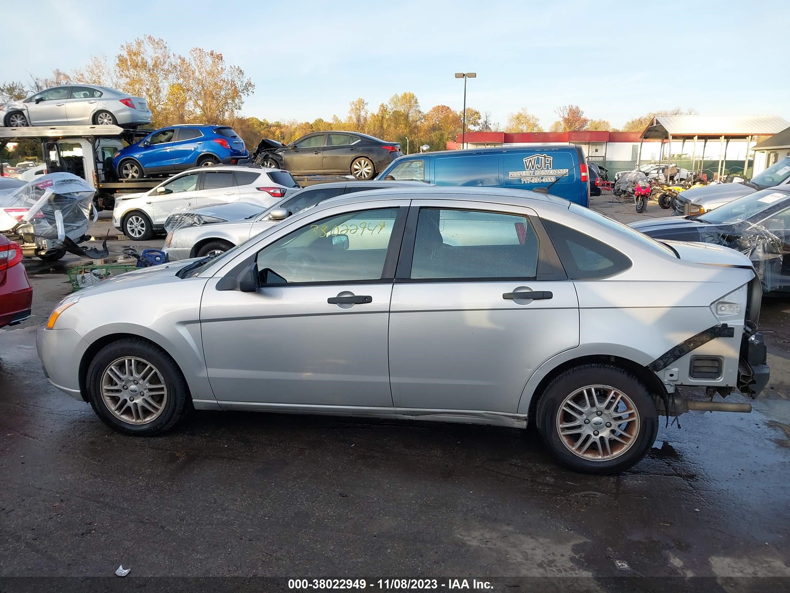 Photo 14 VIN: 1FAHP35N09W128243 - FORD FOCUS 