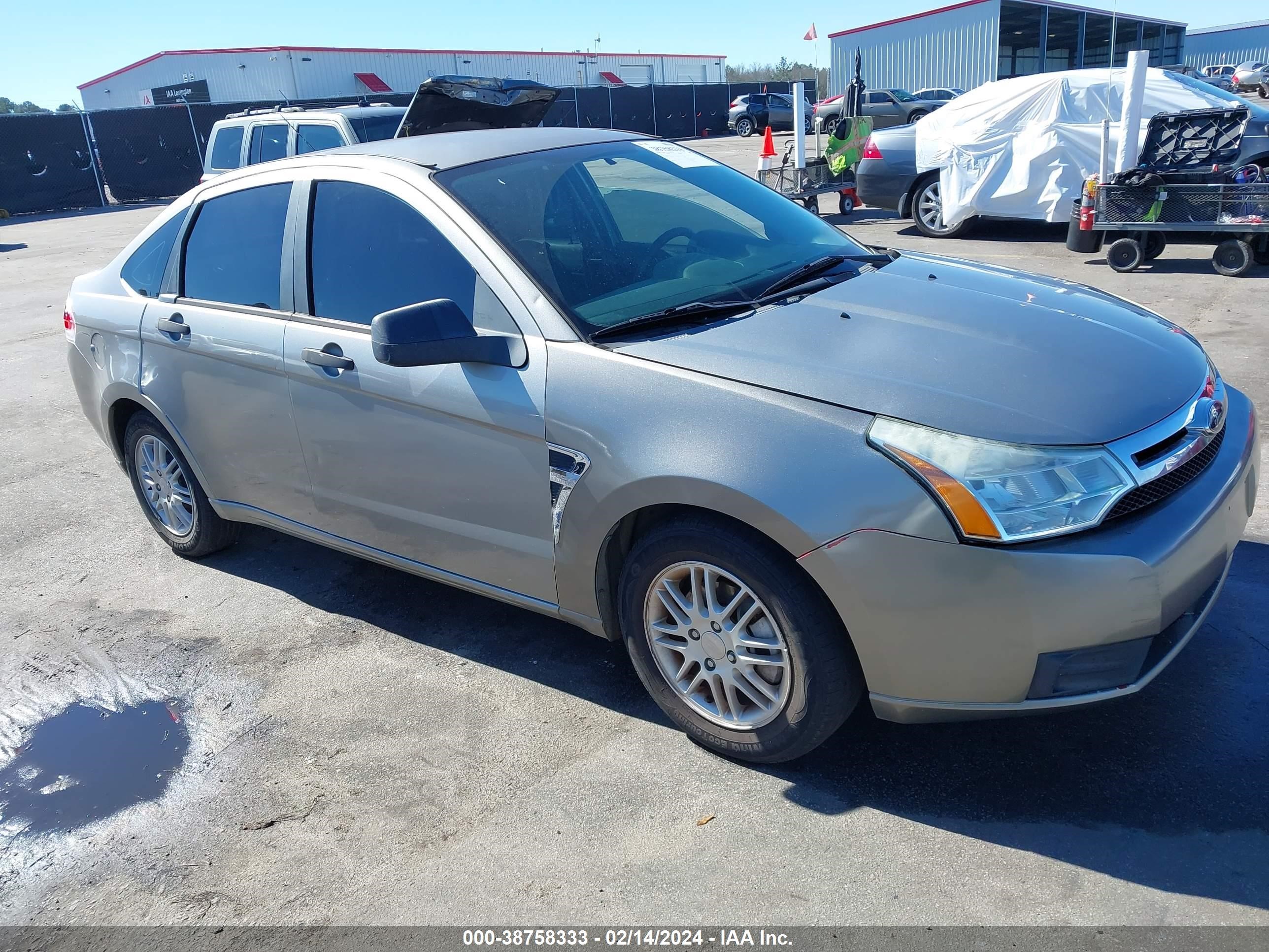 Photo 0 VIN: 1FAHP35N18W172279 - FORD FOCUS 