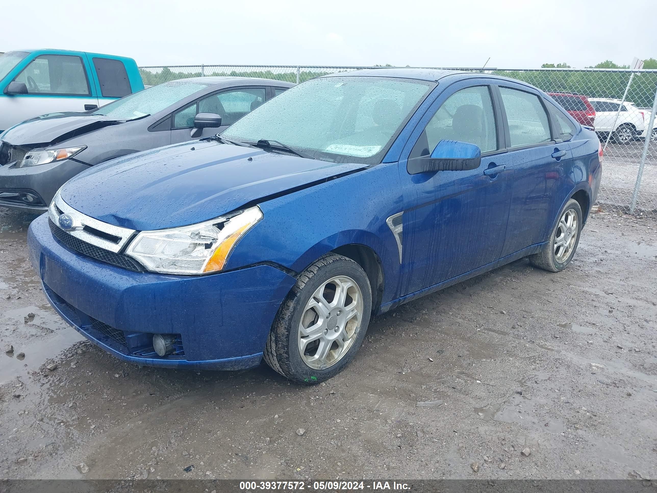 Photo 1 VIN: 1FAHP35N28W136696 - FORD FOCUS 