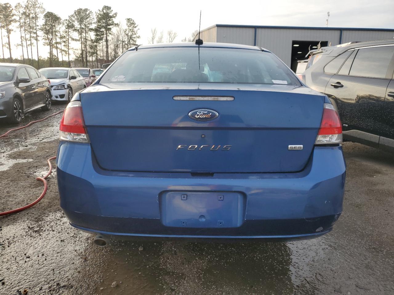 Photo 5 VIN: 1FAHP35N28W206391 - FORD FOCUS 