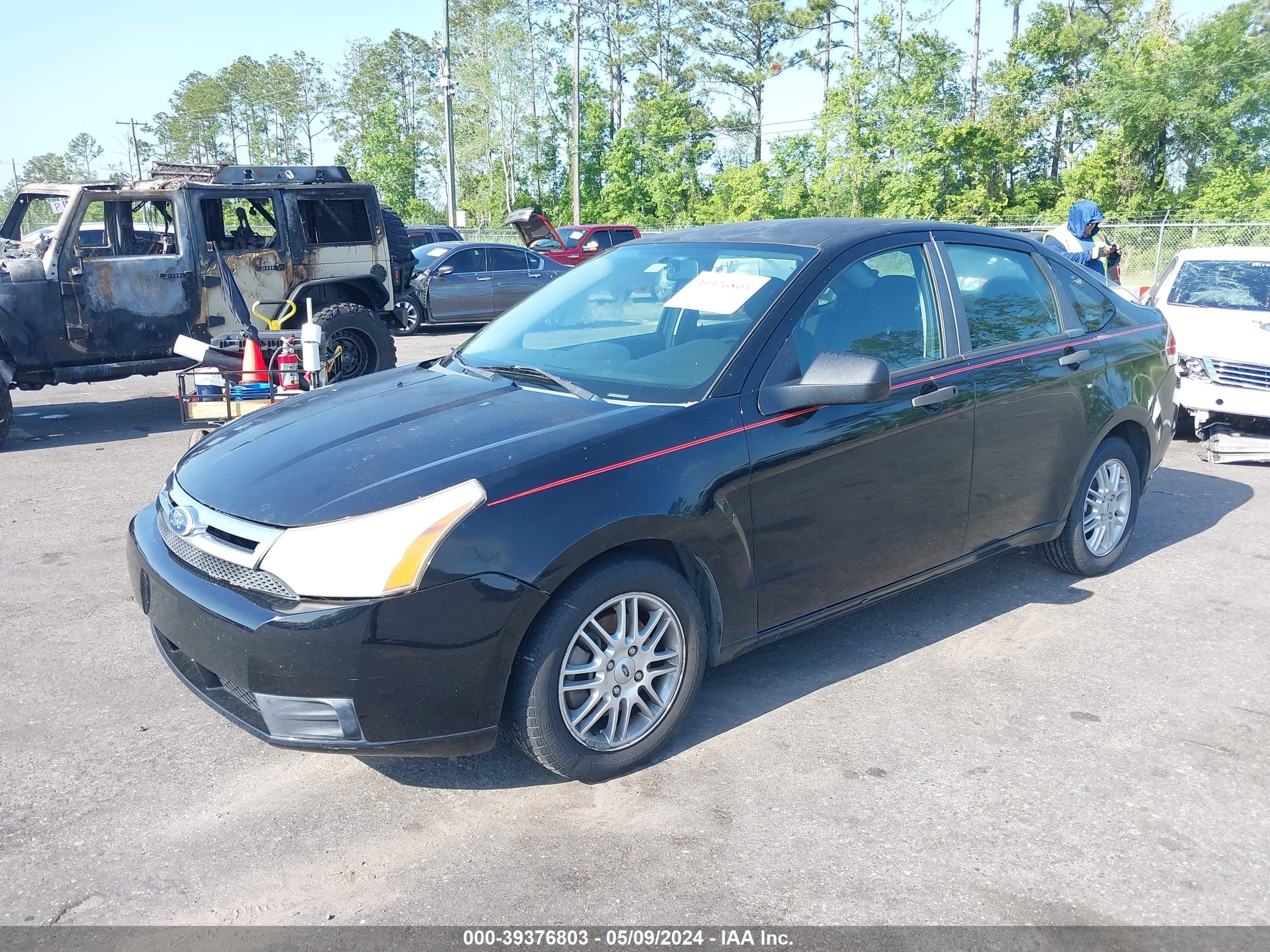 Photo 1 VIN: 1FAHP35N29W152107 - FORD FOCUS 