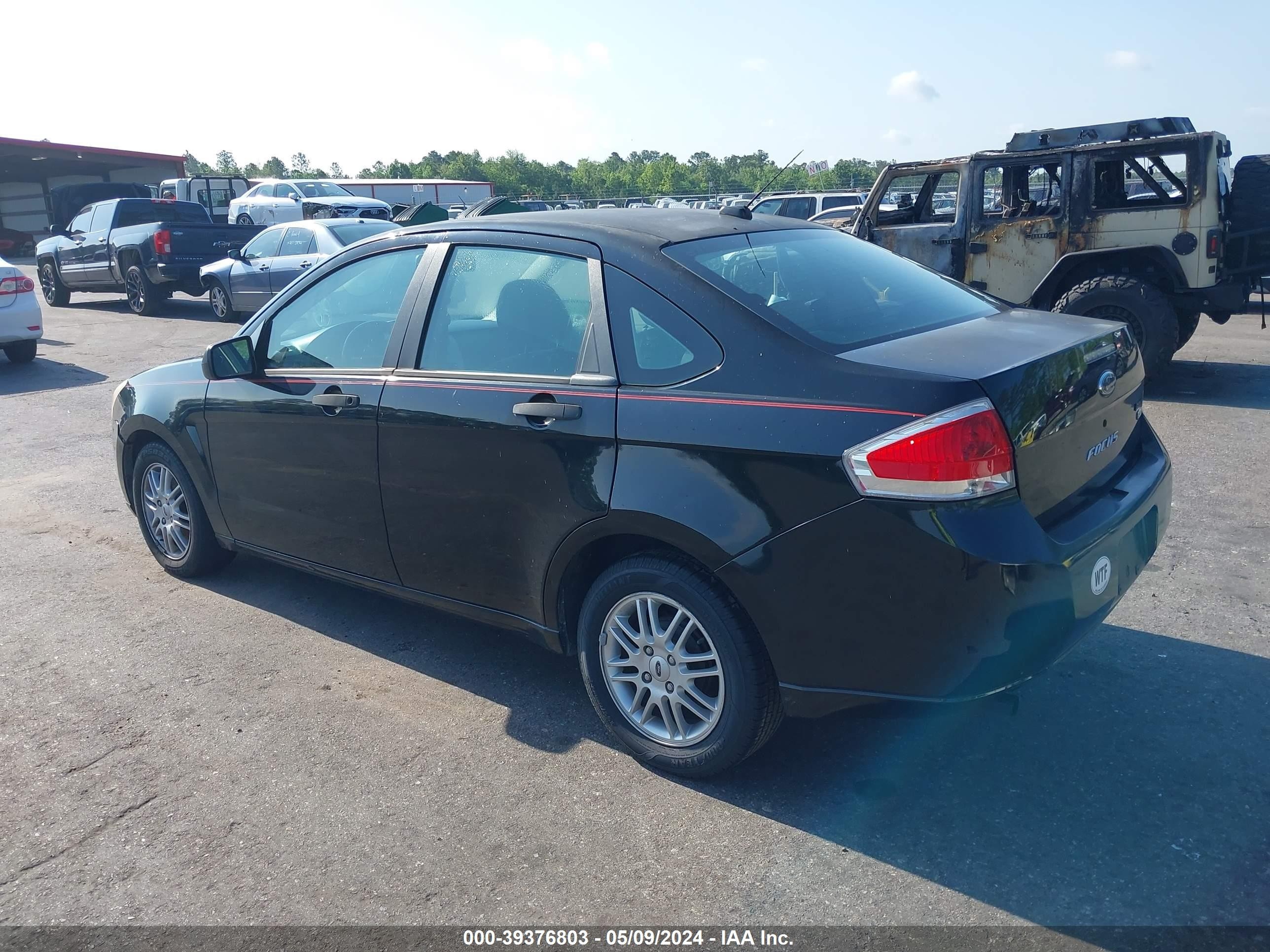 Photo 2 VIN: 1FAHP35N29W152107 - FORD FOCUS 