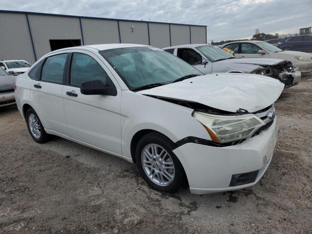 Photo 3 VIN: 1FAHP35N29W169943 - FORD FOCUS 