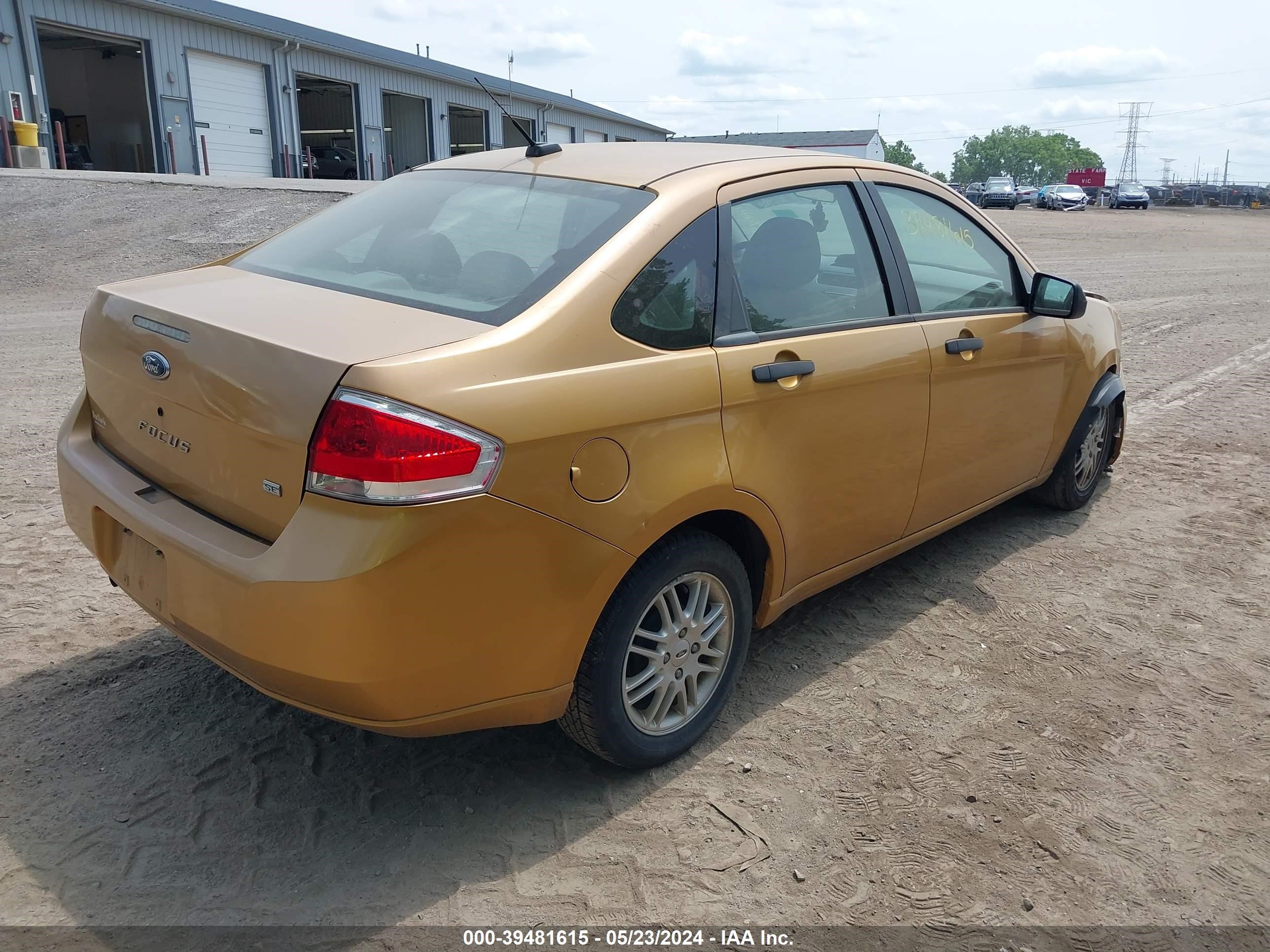 Photo 3 VIN: 1FAHP35N29W236816 - FORD FOCUS 