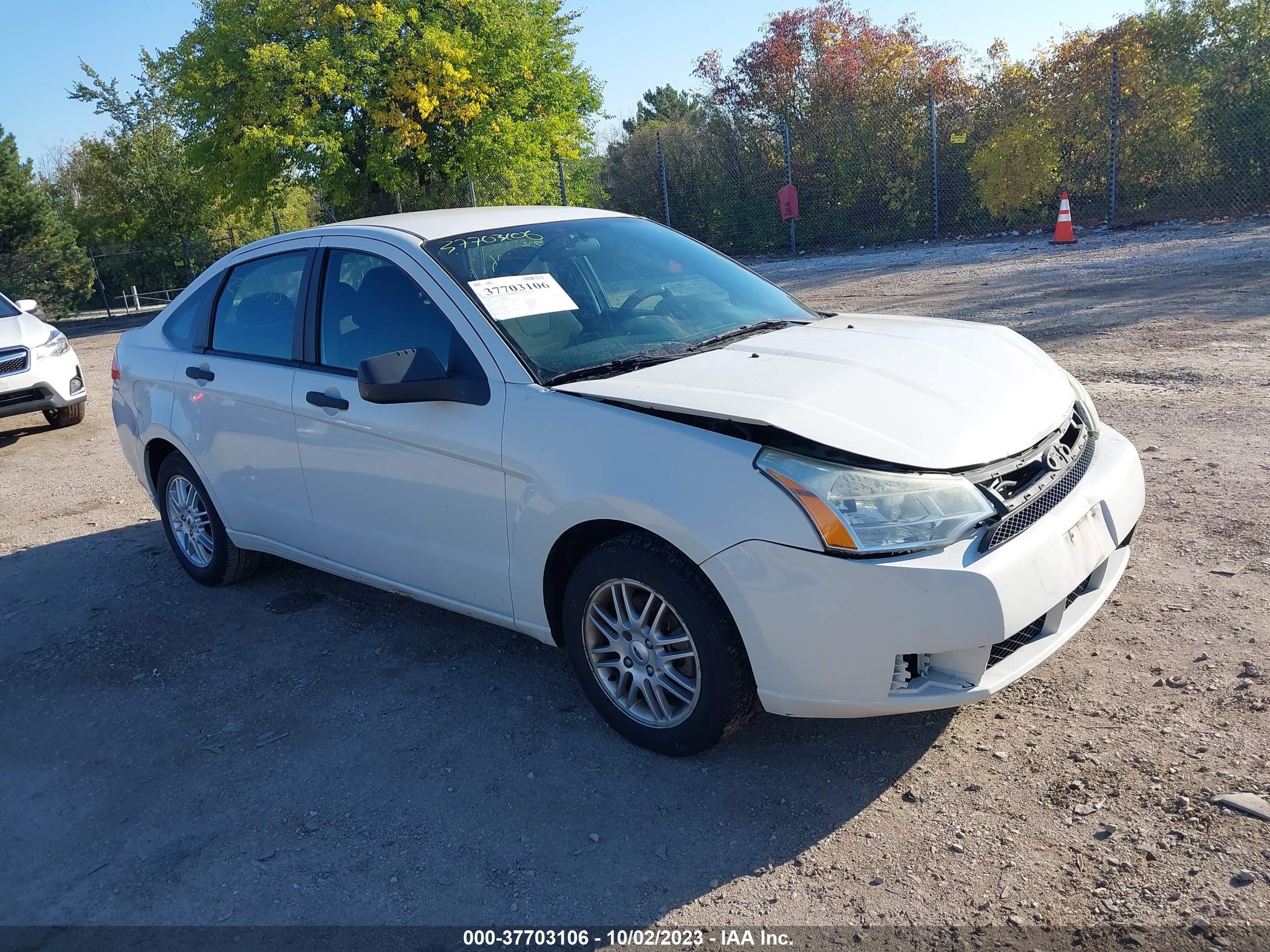 Photo 1 VIN: 1FAHP35N29W260999 - FORD FOCUS 