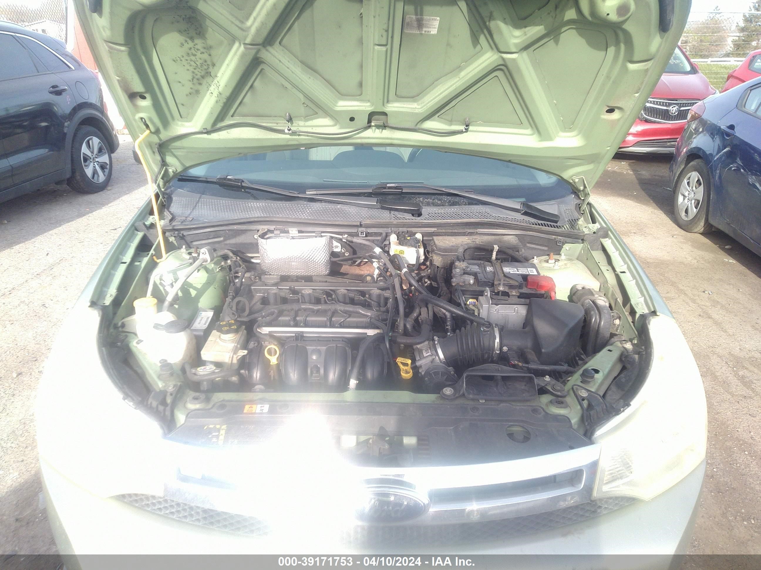 Photo 9 VIN: 1FAHP35N38W123438 - FORD FOCUS 