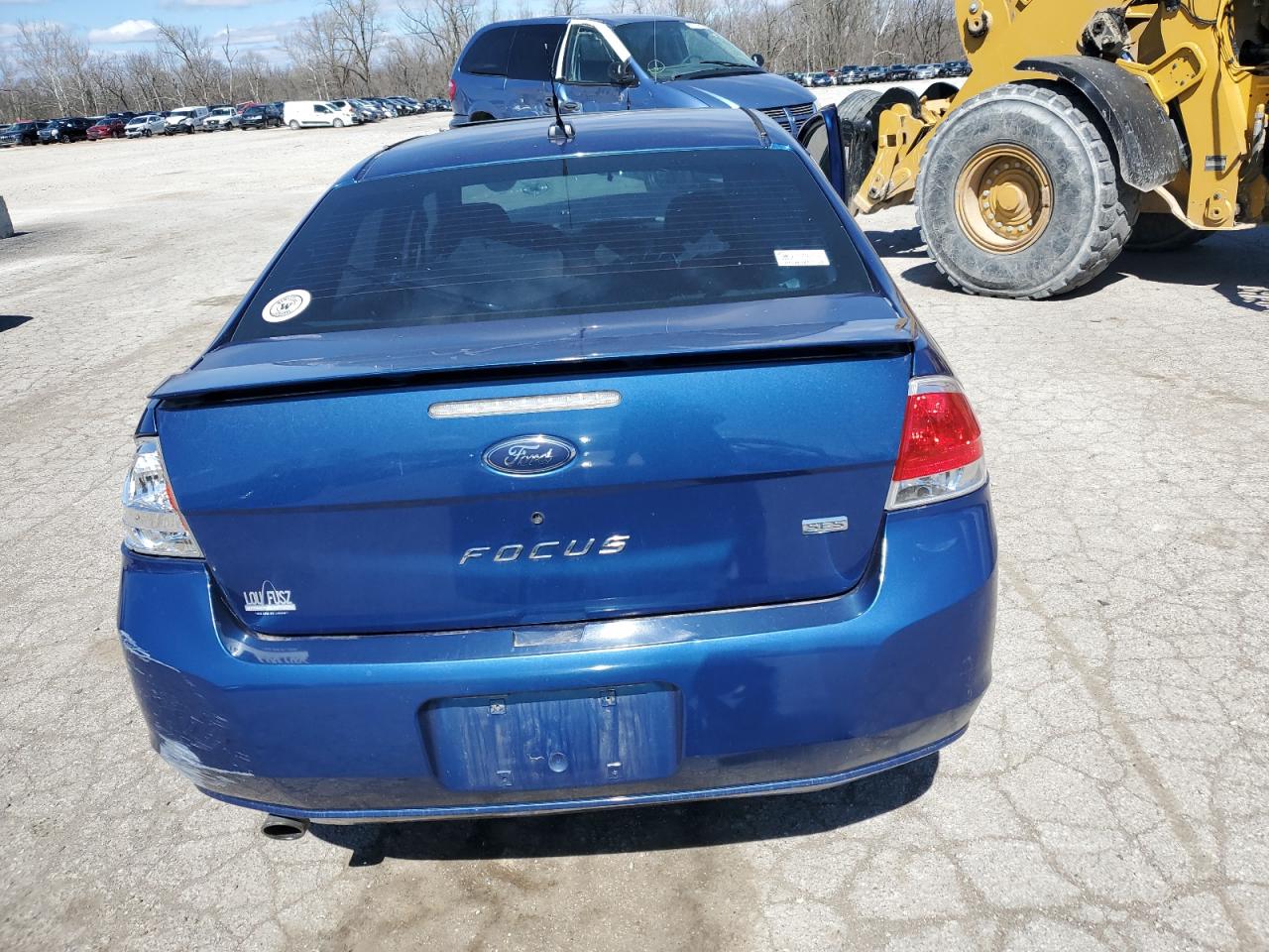 Photo 5 VIN: 1FAHP35N38W256135 - FORD FOCUS 