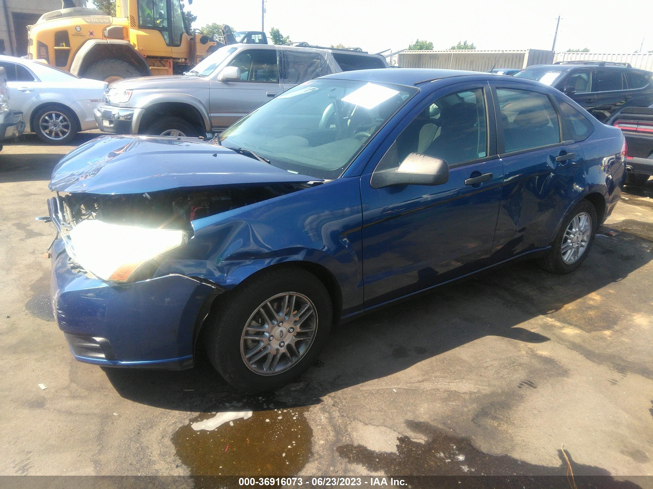 Photo 1 VIN: 1FAHP35N39W112683 - FORD FOCUS 