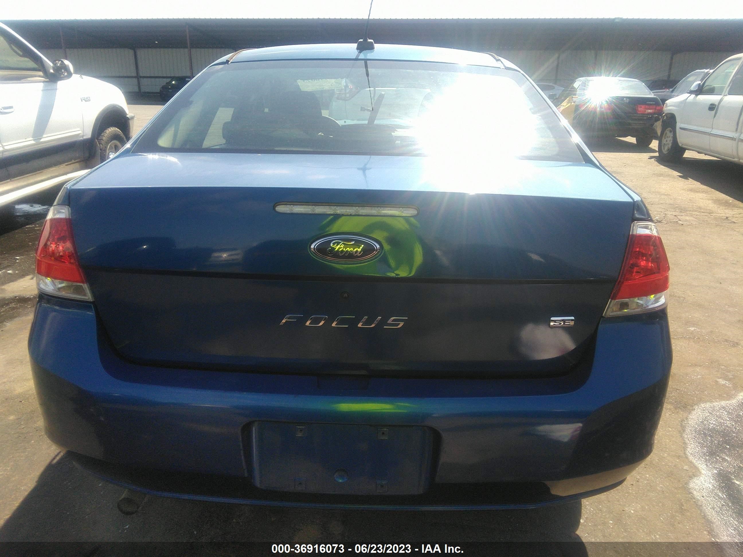 Photo 16 VIN: 1FAHP35N39W112683 - FORD FOCUS 