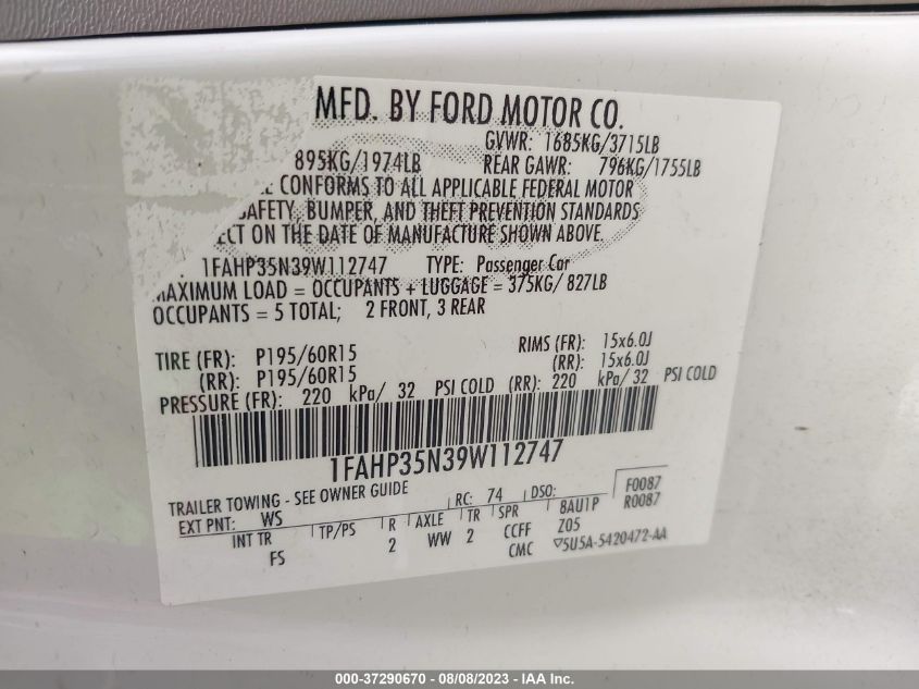 Photo 8 VIN: 1FAHP35N39W112747 - FORD FOCUS 