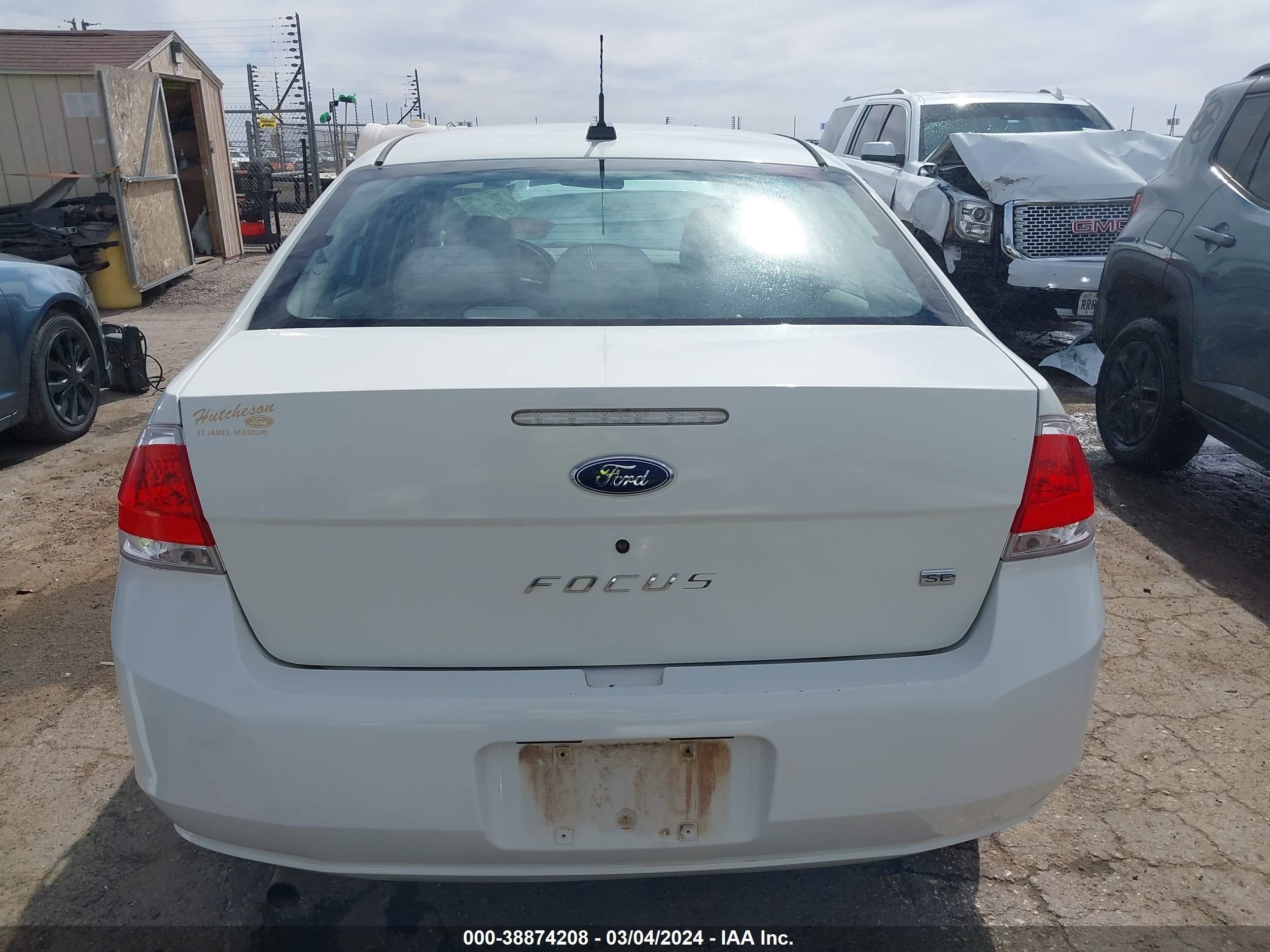 Photo 16 VIN: 1FAHP35N39W229633 - FORD FOCUS 