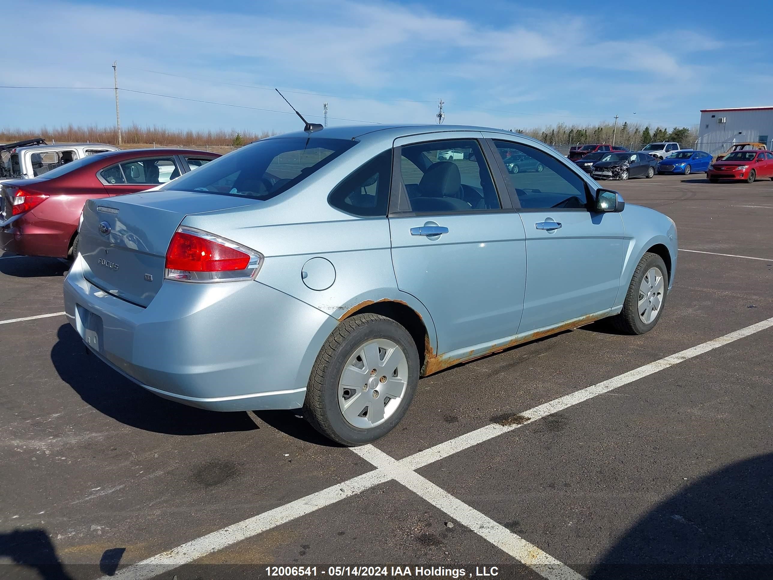 Photo 3 VIN: 1FAHP35N39W256492 - FORD FOCUS 