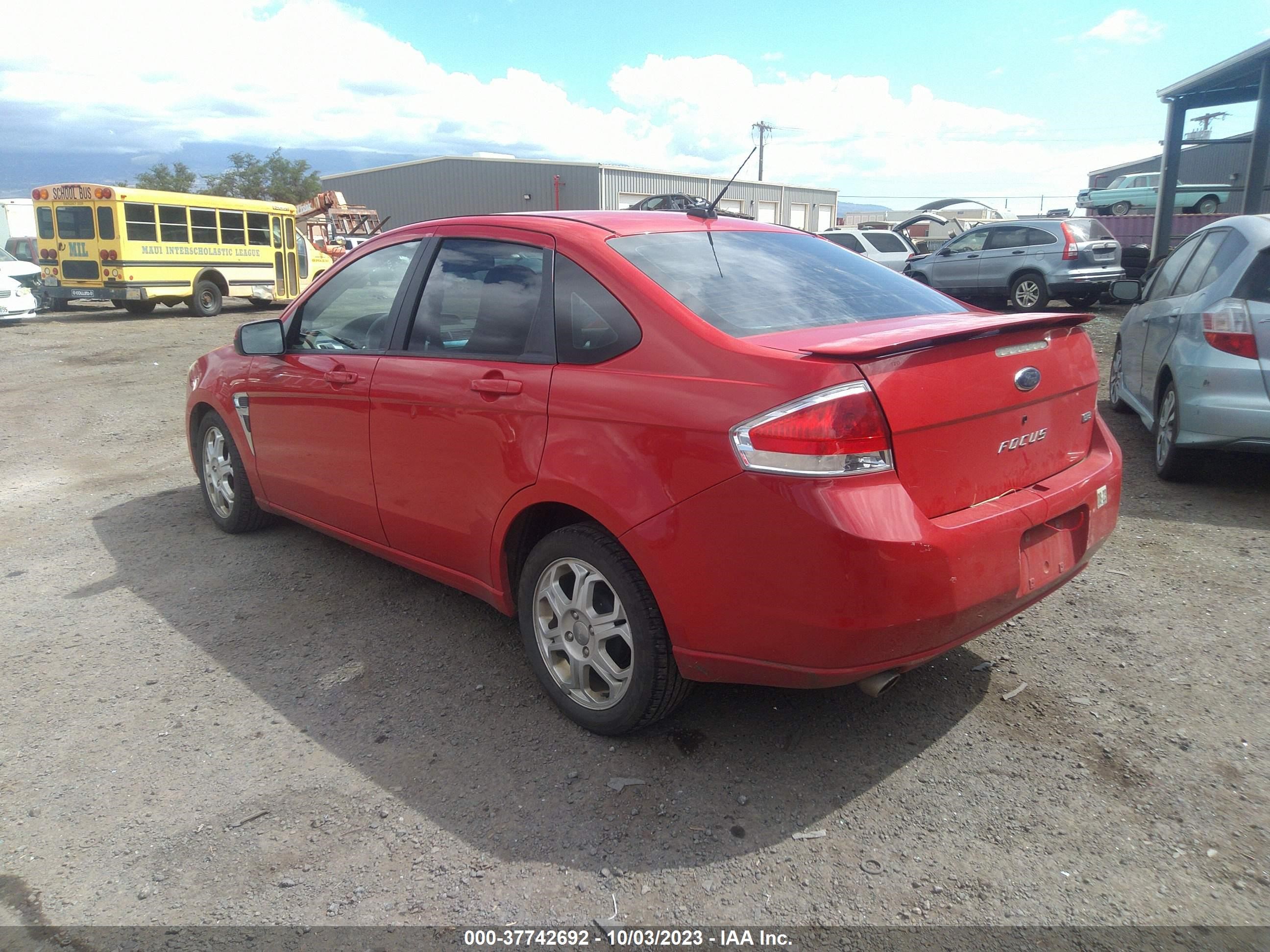 Photo 2 VIN: 1FAHP35N48W149210 - FORD FOCUS 