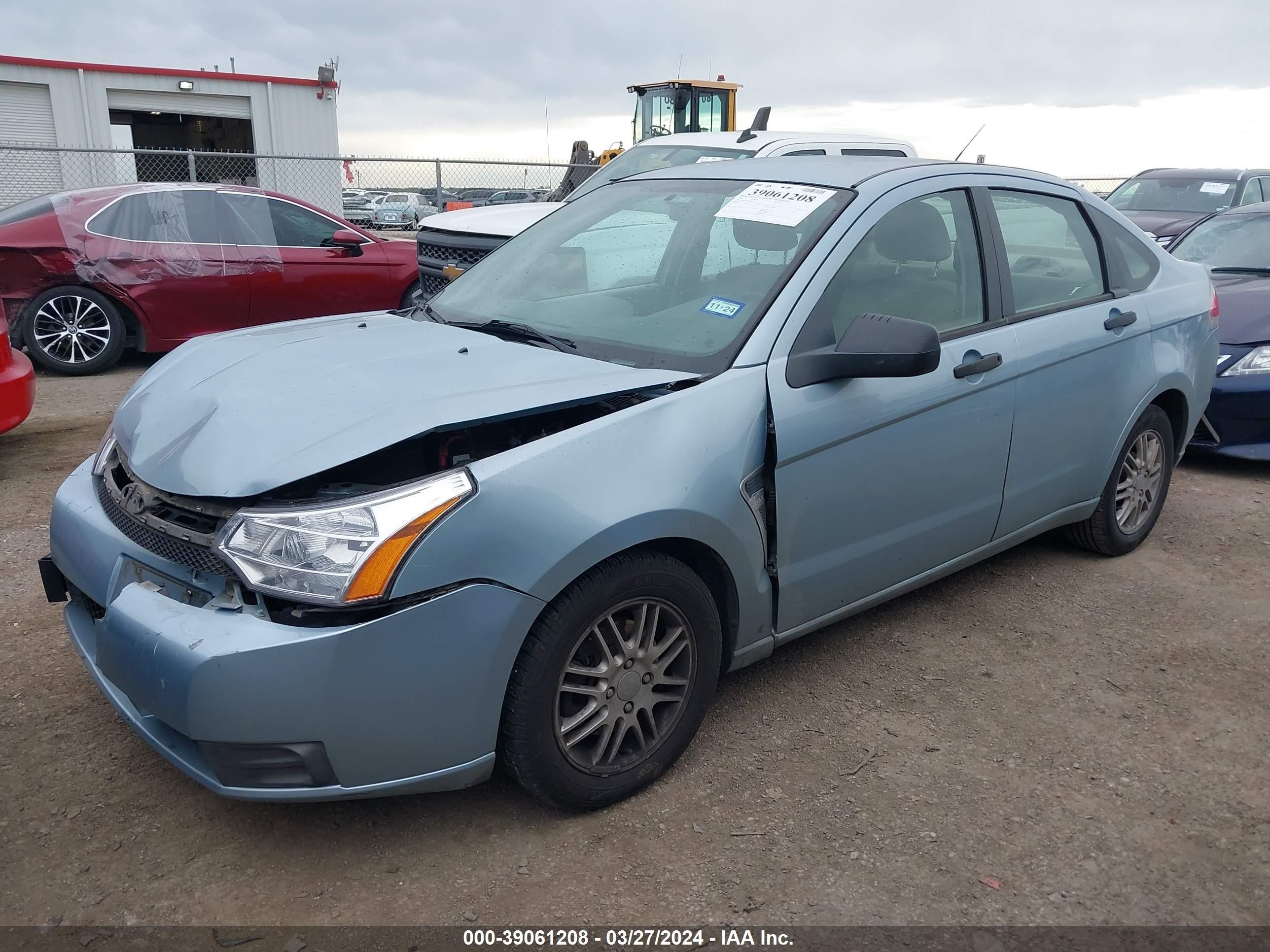 Photo 1 VIN: 1FAHP35N48W233463 - FORD FOCUS 