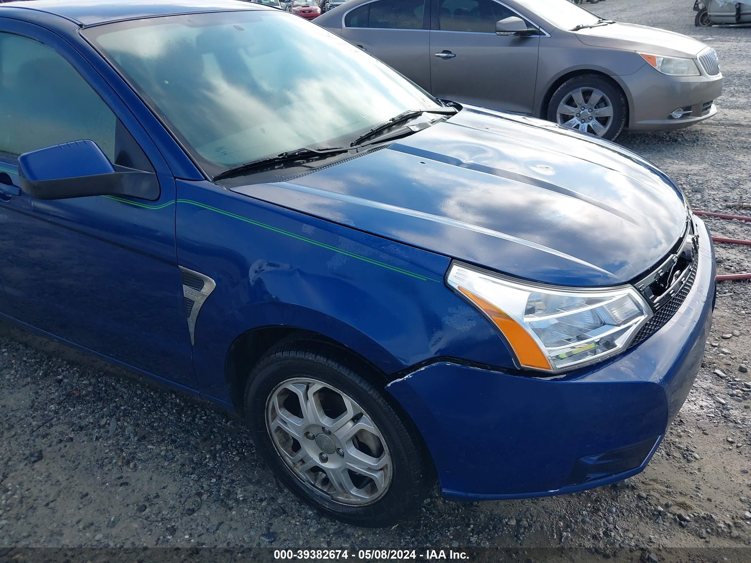 Photo 5 VIN: 1FAHP35N48W267693 - FORD FOCUS 