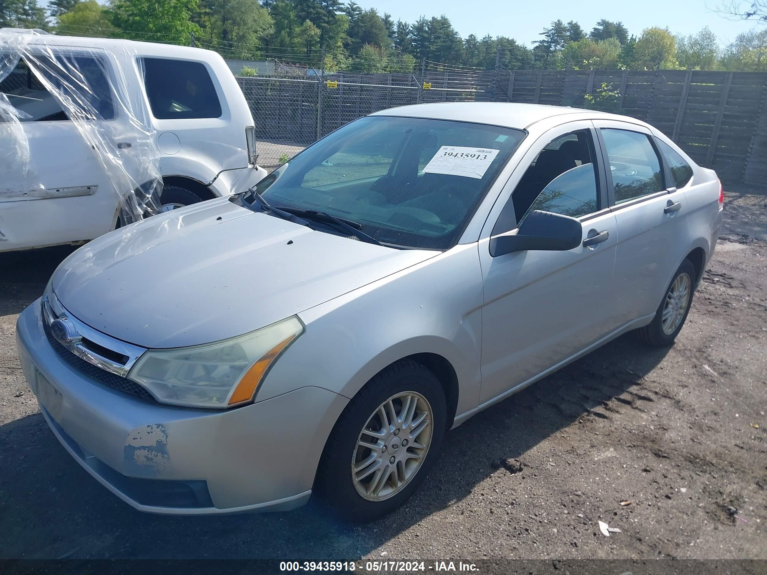 Photo 5 VIN: 1FAHP35N49W252497 - FORD FOCUS 