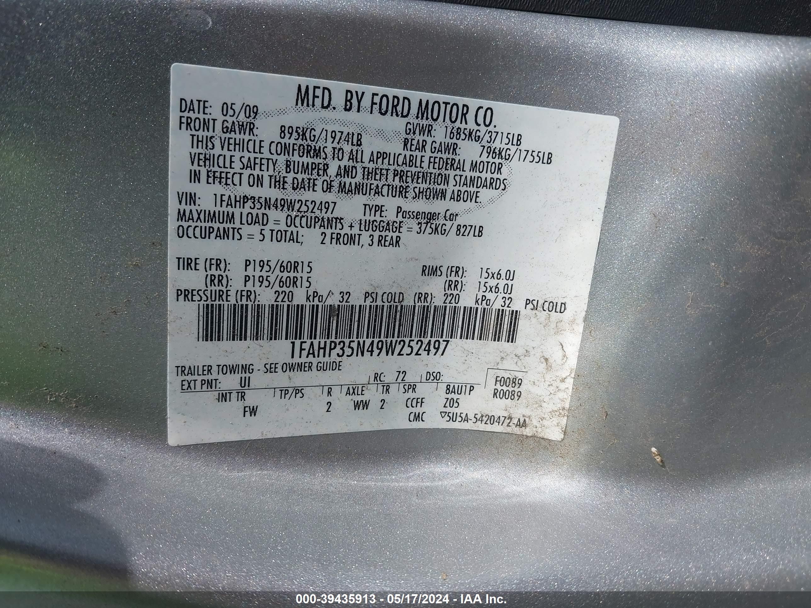 Photo 8 VIN: 1FAHP35N49W252497 - FORD FOCUS 