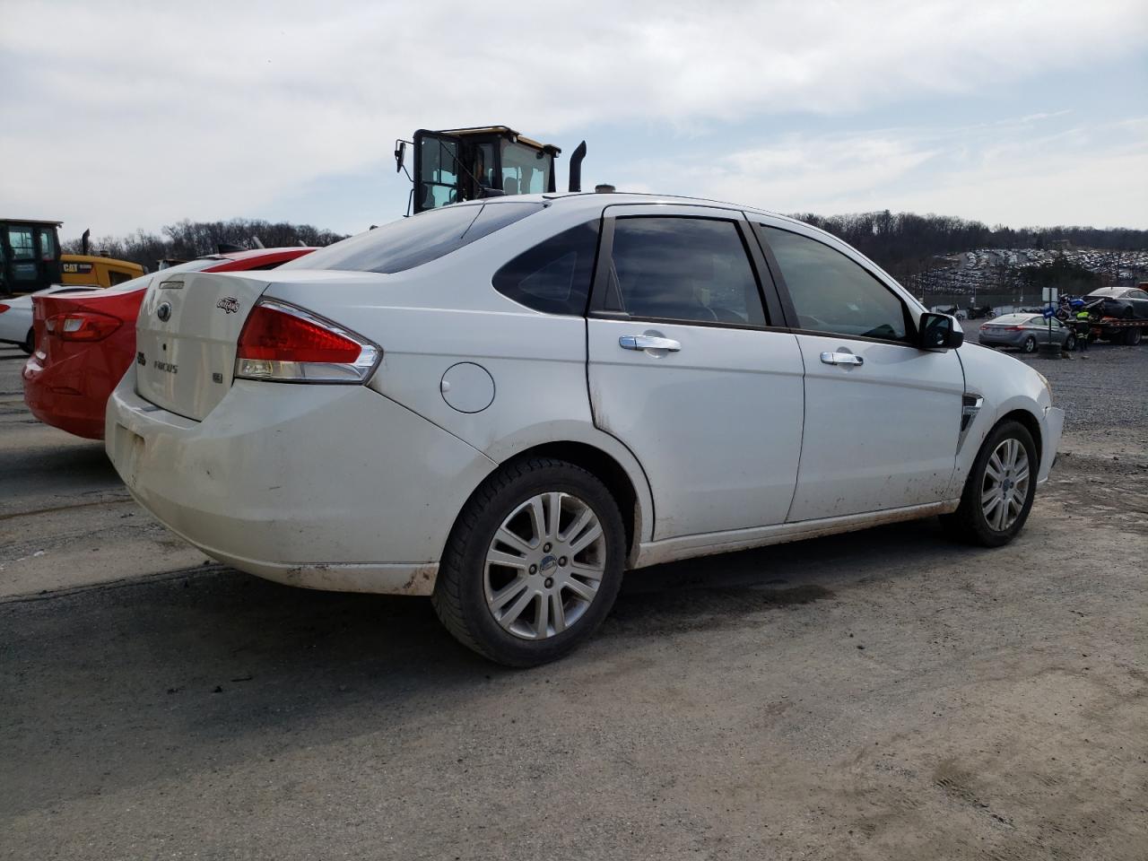 Photo 2 VIN: 1FAHP35N58W176321 - FORD FOCUS 