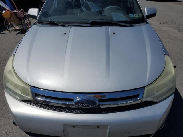 Photo 10 VIN: 1FAHP35N58W242589 - FORD FOCUS 