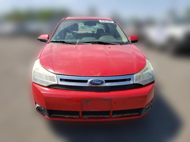 Photo 4 VIN: 1FAHP35N58W263717 - FORD FOCUS 