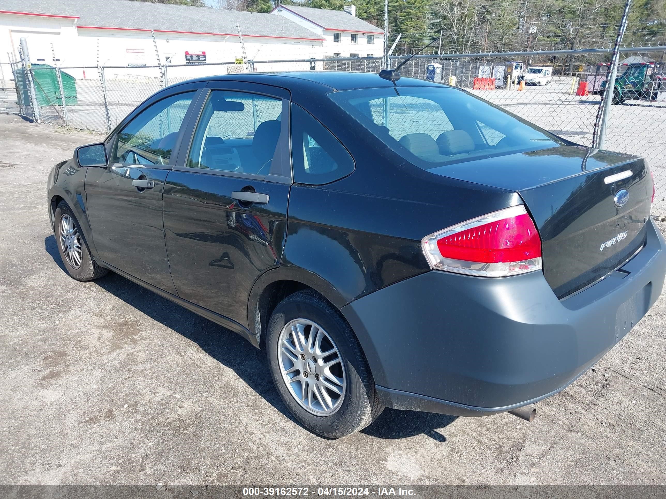 Photo 13 VIN: 1FAHP35N69W138646 - FORD FOCUS 