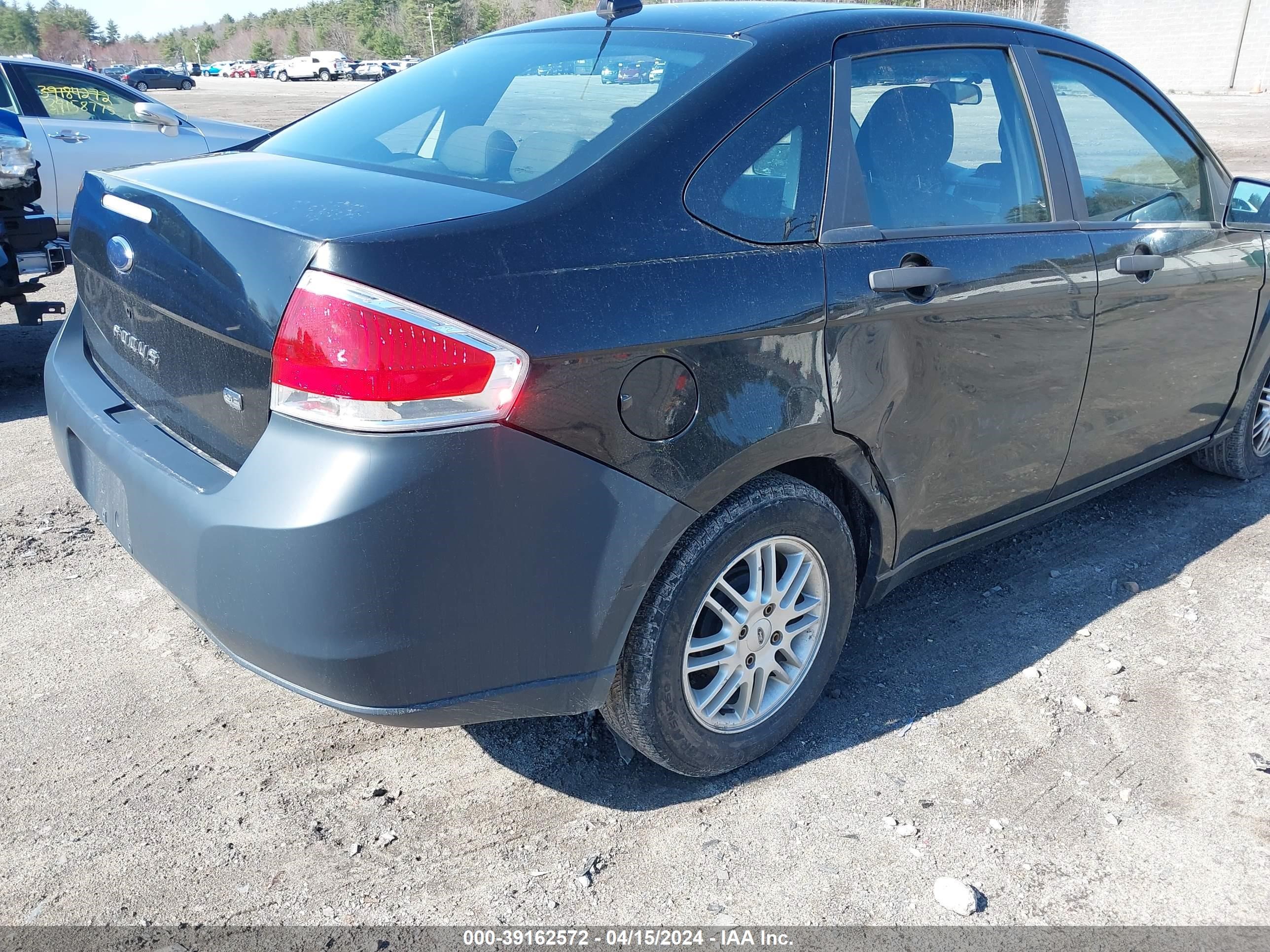 Photo 5 VIN: 1FAHP35N69W138646 - FORD FOCUS 