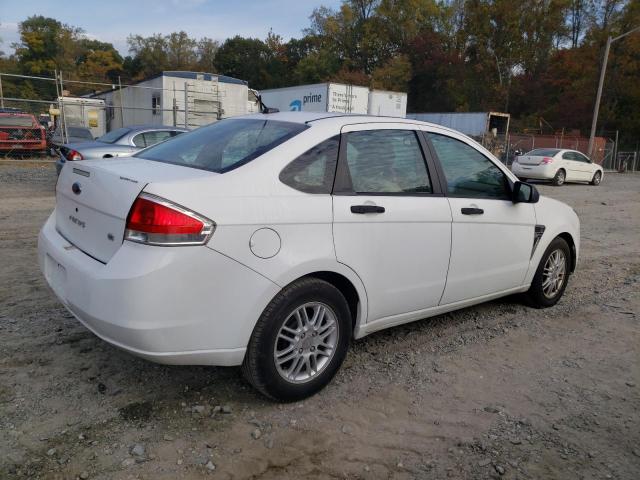 Photo 2 VIN: 1FAHP35N78W185456 - FORD FOCUS 