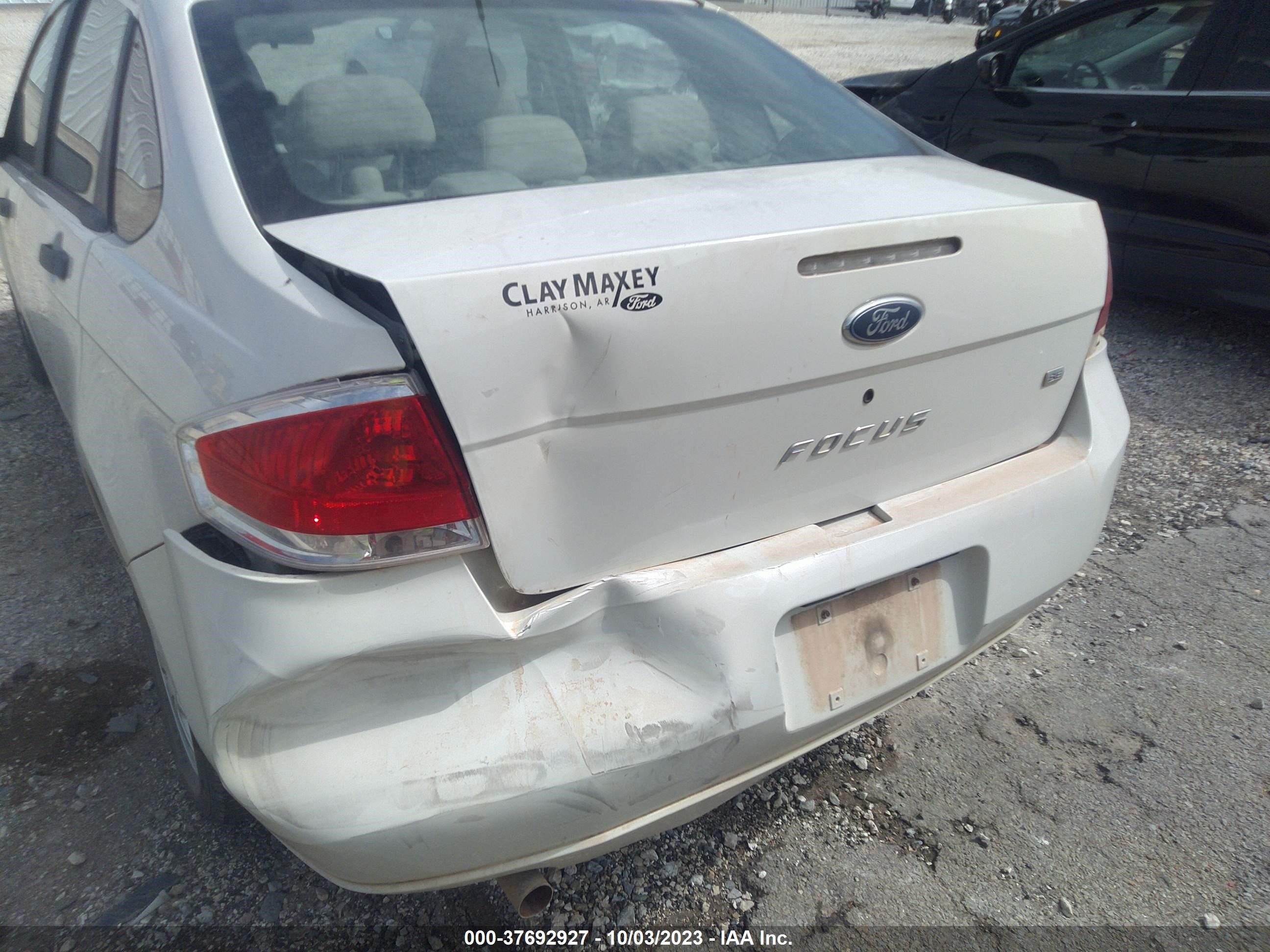 Photo 5 VIN: 1FAHP35N79W138316 - FORD FOCUS 