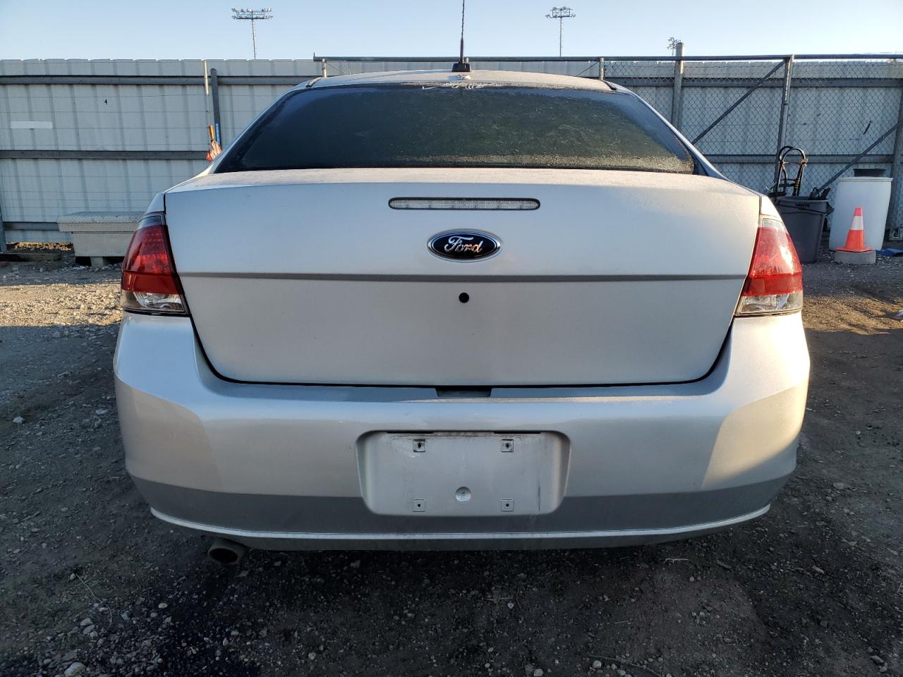 Photo 5 VIN: 1FAHP35N79W257726 - FORD FOCUS 