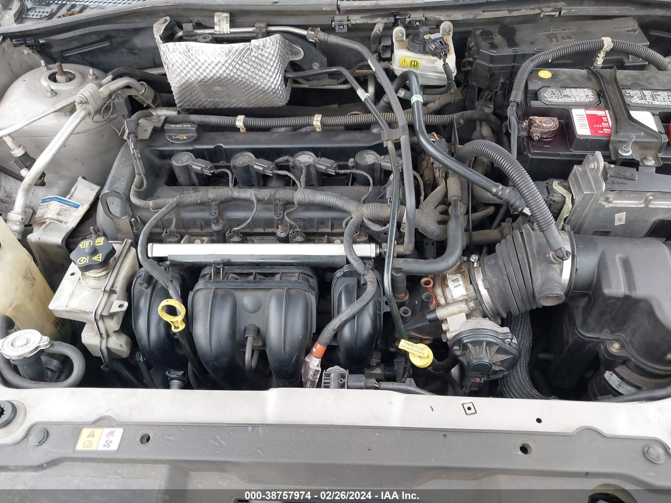 Photo 9 VIN: 1FAHP35N88W263498 - FORD FOCUS 