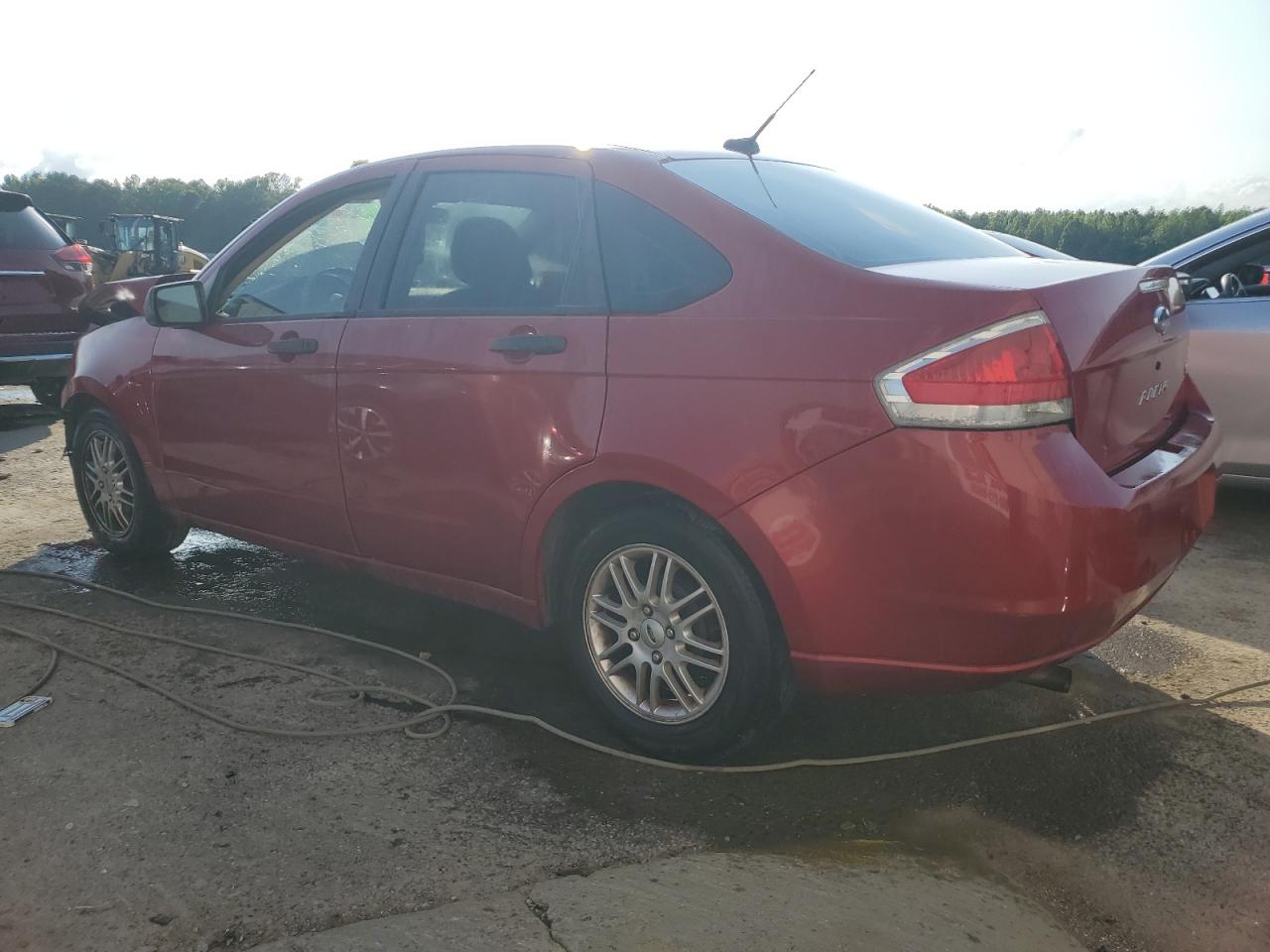 Photo 1 VIN: 1FAHP35N89W100870 - FORD FOCUS 