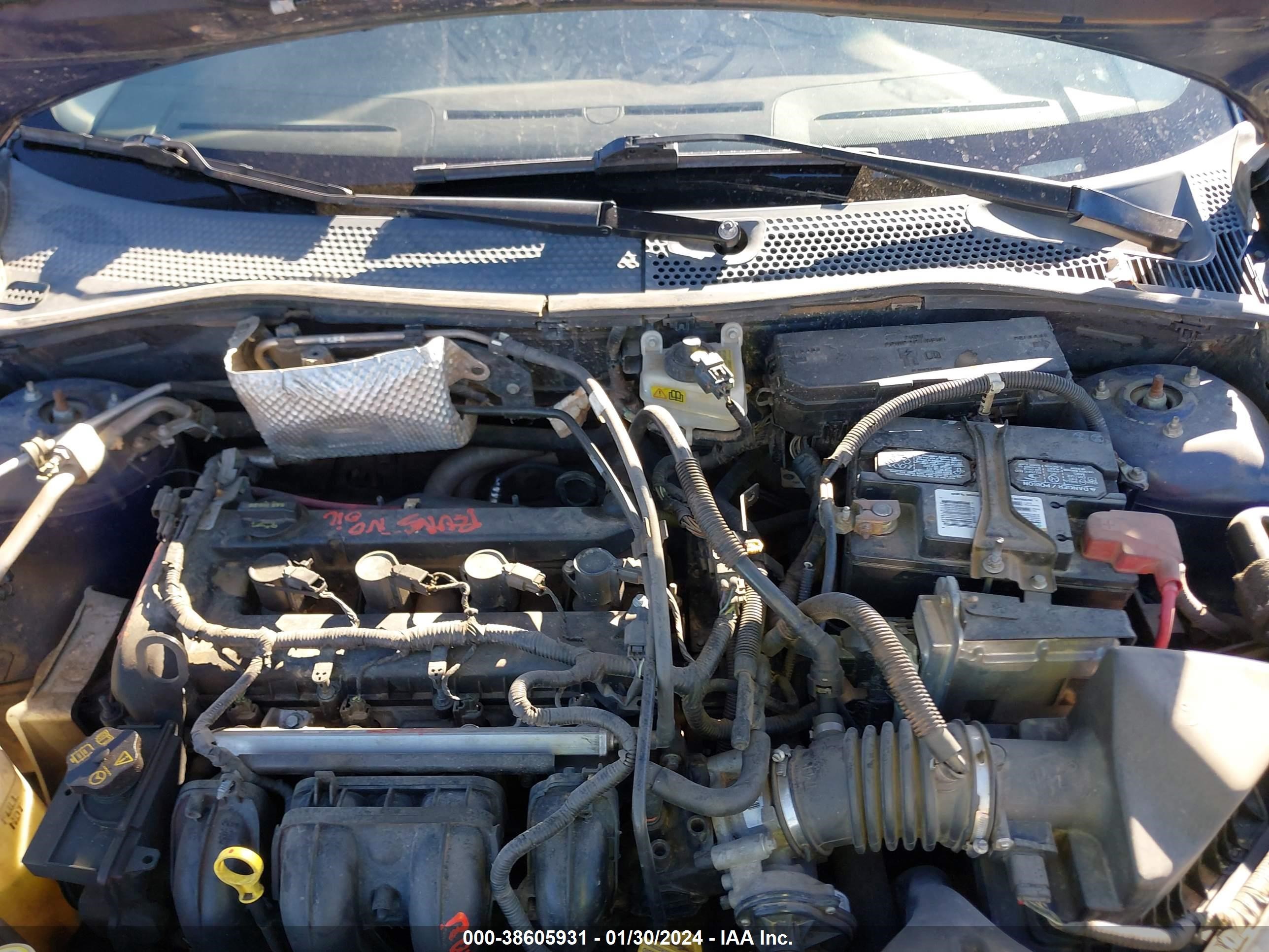 Photo 9 VIN: 1FAHP35N89W166755 - FORD FOCUS 