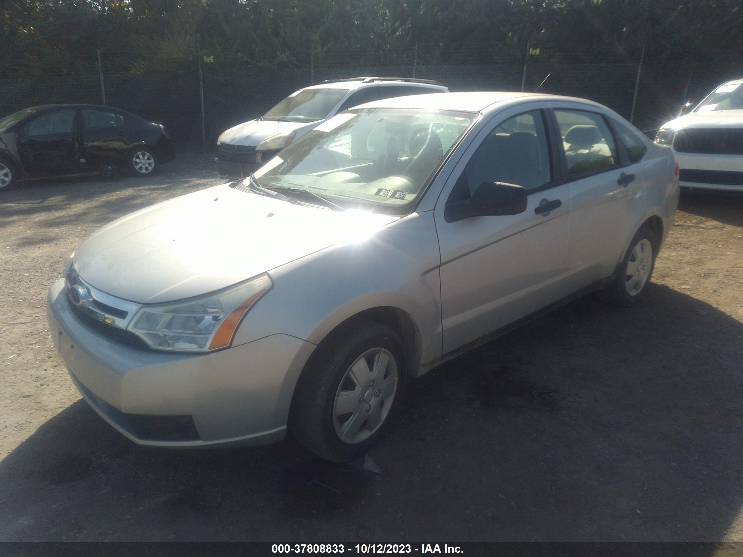 Photo 1 VIN: 1FAHP35N89W226596 - FORD FOCUS 