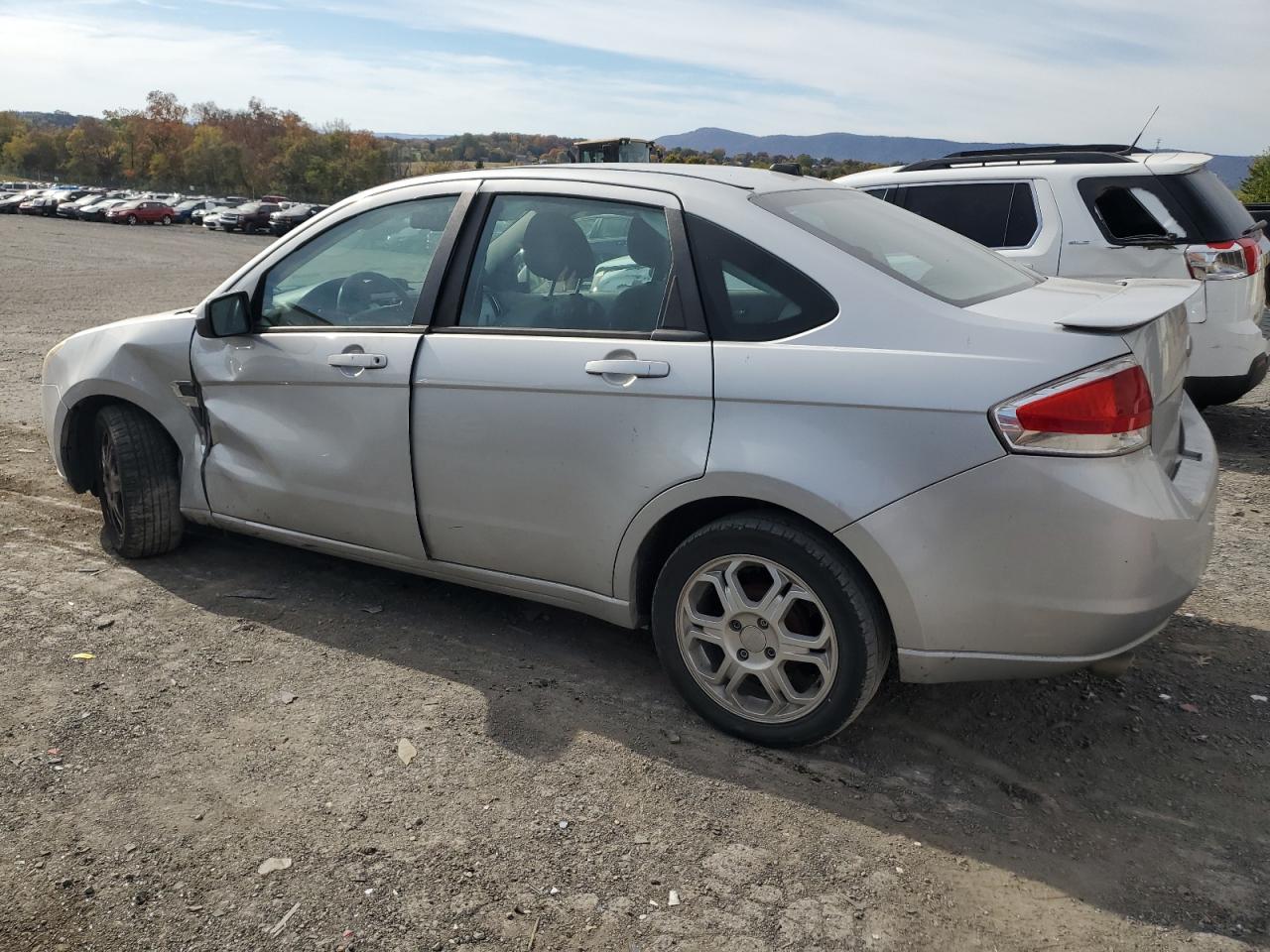 Photo 1 VIN: 1FAHP35N98W102321 - FORD FOCUS 