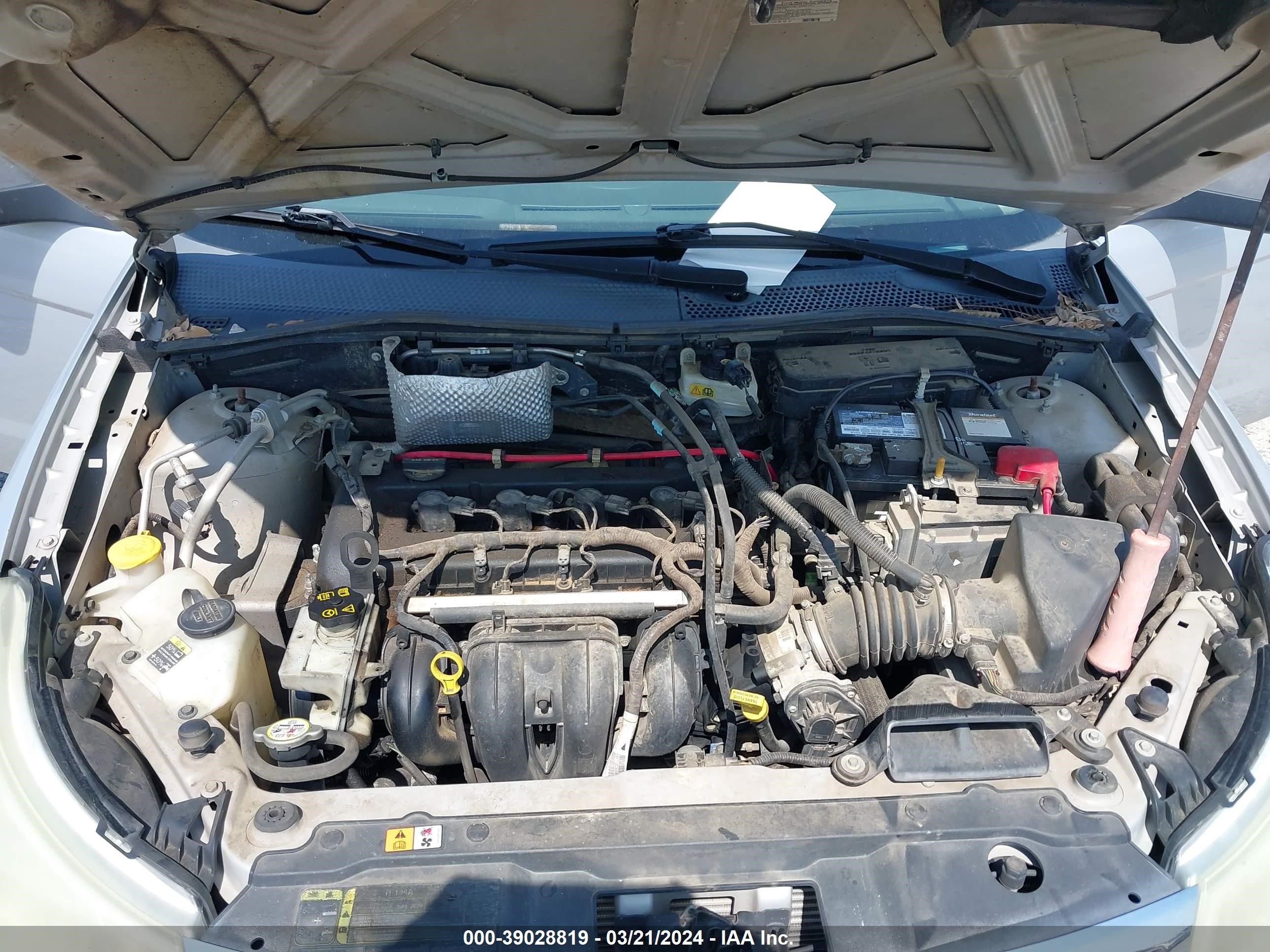 Photo 9 VIN: 1FAHP35N98W183871 - FORD FOCUS 