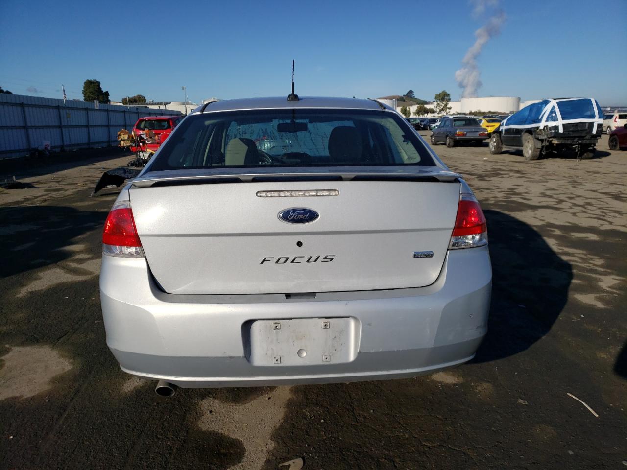 Photo 5 VIN: 1FAHP35N98W207814 - FORD FOCUS 