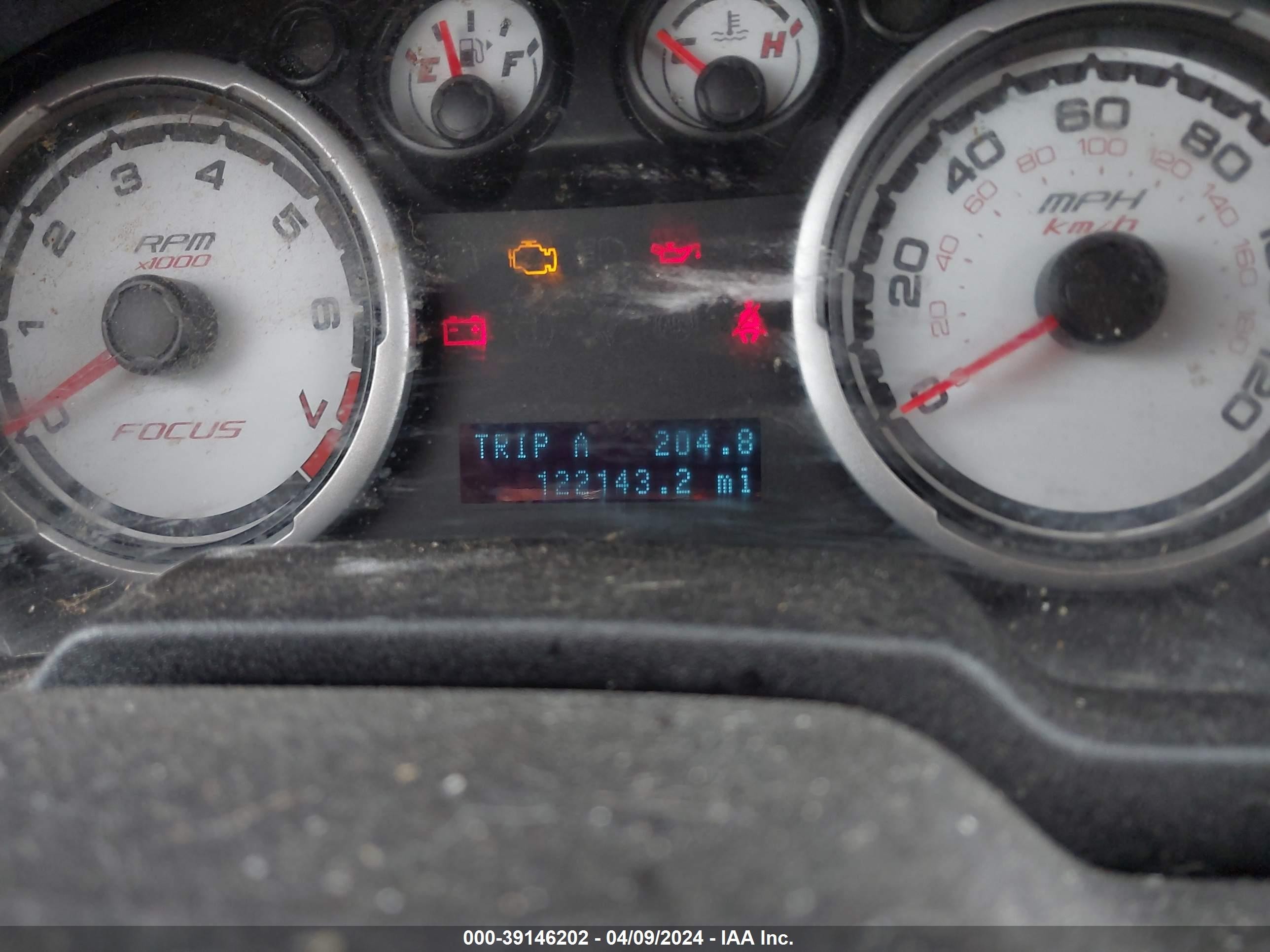 Photo 6 VIN: 1FAHP35N98W216271 - FORD FOCUS 