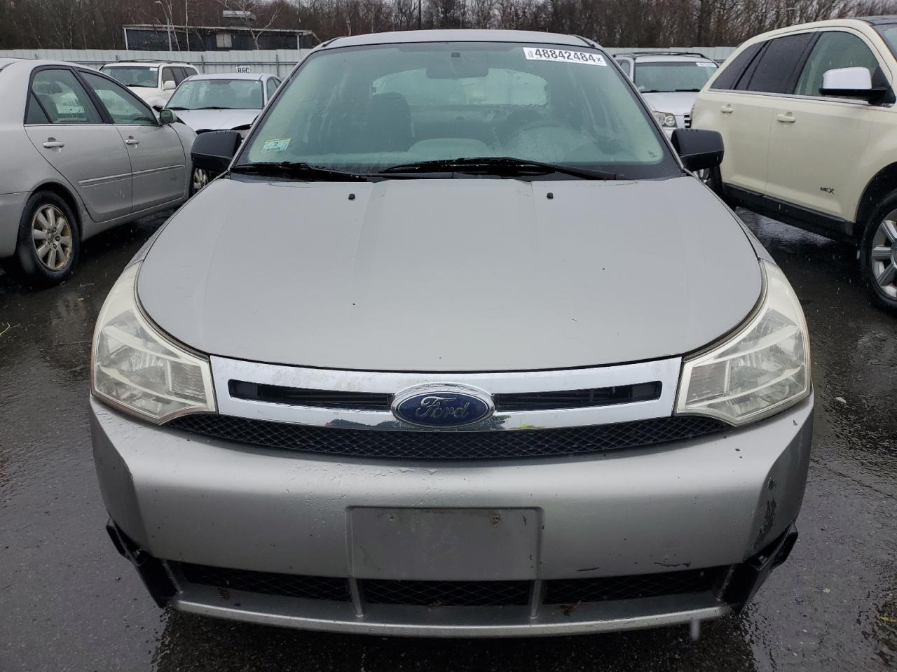 Photo 4 VIN: 1FAHP35N98W274624 - FORD FOCUS 