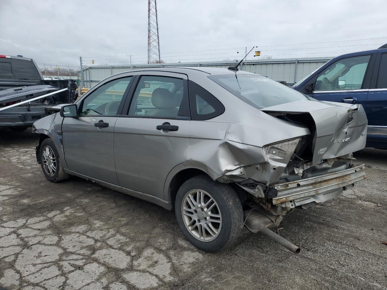 Photo 1 VIN: 1FAHP35N98W283761 - FORD FOCUS 