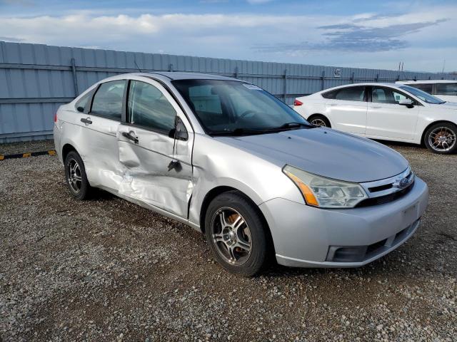 Photo 3 VIN: 1FAHP35N99W105592 - FORD FOCUS 