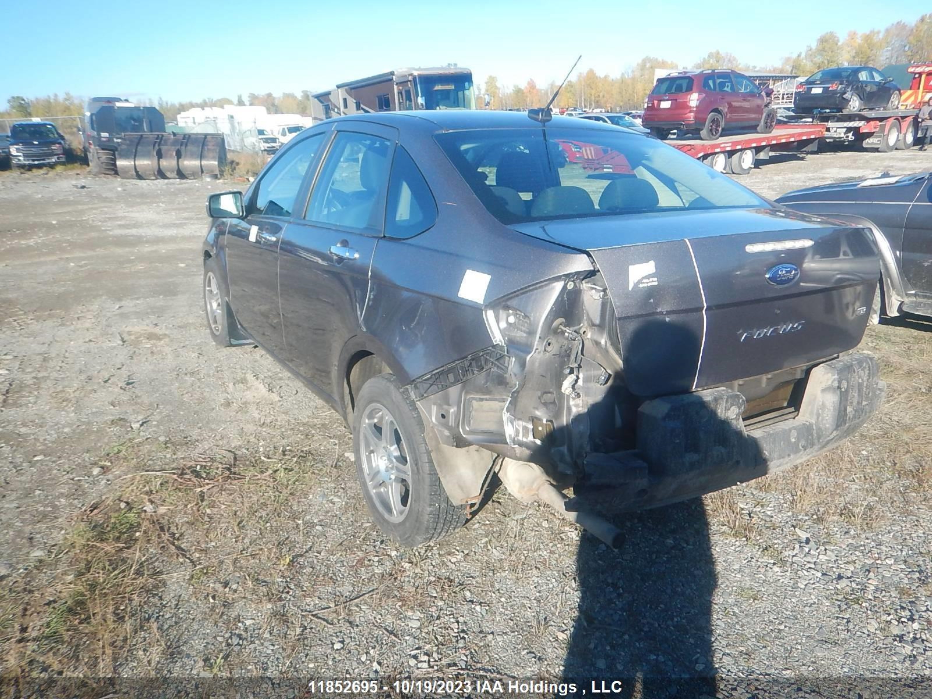 Photo 3 VIN: 1FAHP35N99W132646 - FORD FOCUS 